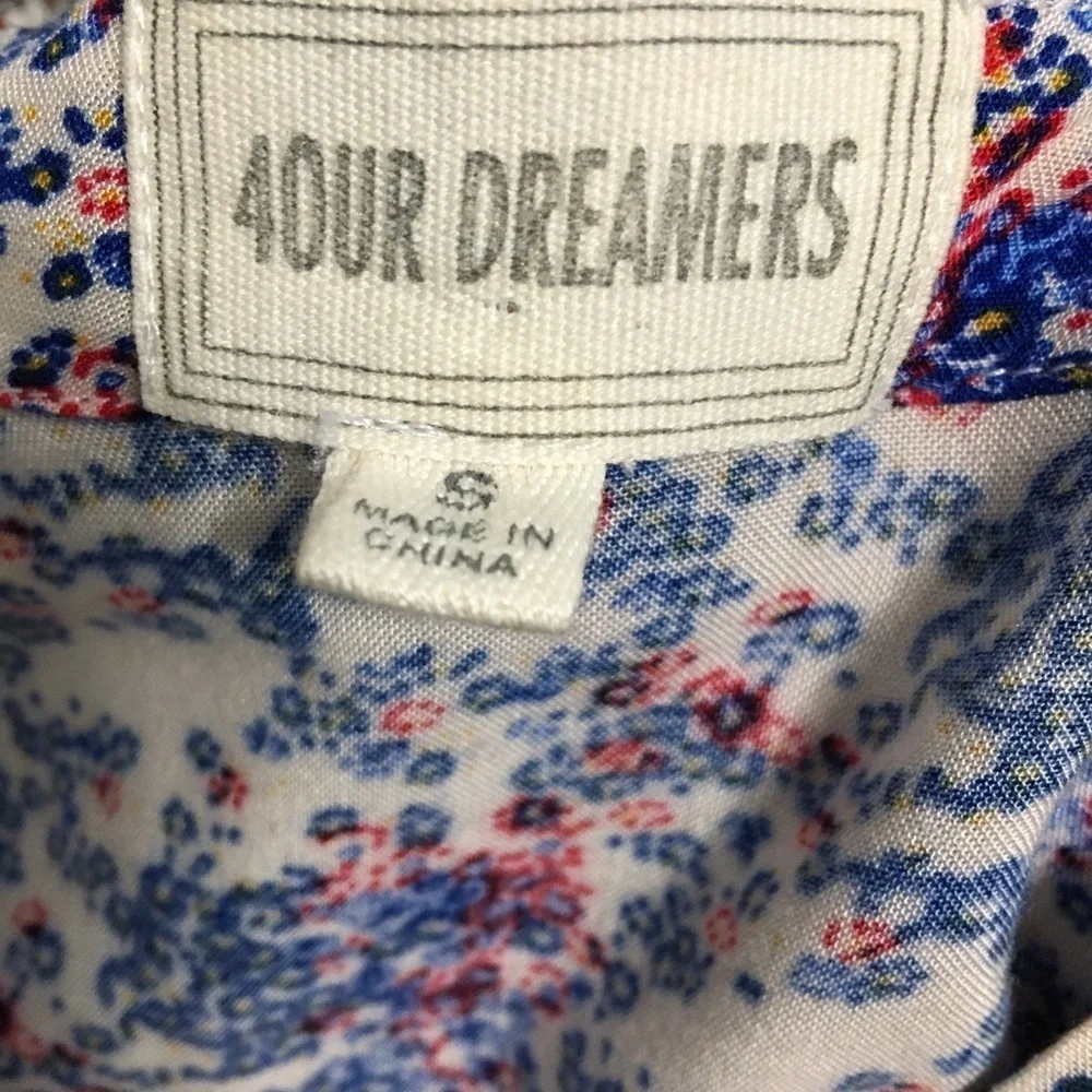 4Our Dreamers Ruffle Sleeves Blouse - Picture 4 of 4
